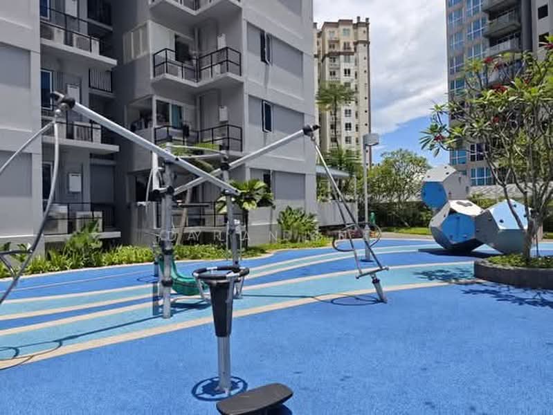 Waterview, 95 Tampines Avenue 1, 2 Bedrooms, 786 sqft, Condominium For Sale, by Dylan Lee, 500209626 - Exterior - PropertyGuru.com.sg