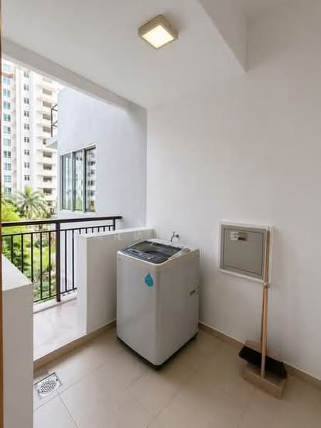 Waterview, 95 Tampines Avenue 1, 2 Bedrooms, 786 sqft, Condominium For Sale, by Dylan Lee, 500209626 - Balcony - PropertyGuru.com.sg