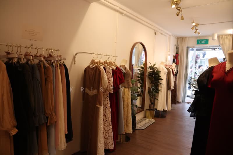 High-Traffic Ground Floor Retail Space at Haji Lane, Haji Lane, 421 sqft, Shop / Shophouse For Rent, by Kristy Ho, 500209628 - Interior - CommercialGuru.com.sg