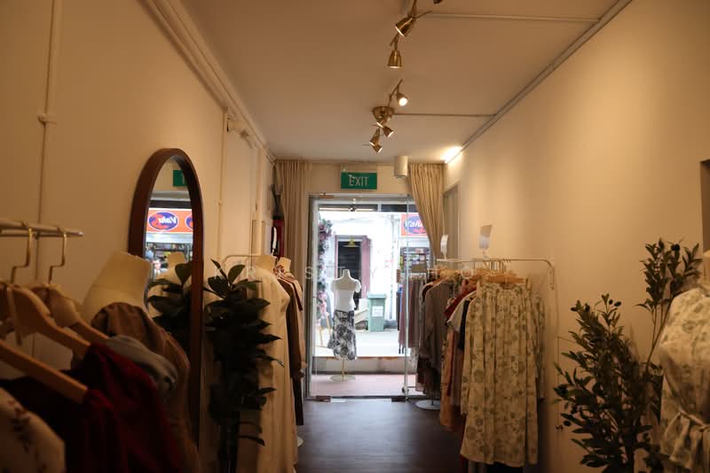 High-Traffic Ground Floor Retail Space at Haji Lane, Haji Lane, 421 sqft, Shop / Shophouse For Rent, by Kristy Ho, 500209628 - Interior - CommercialGuru.com.sg