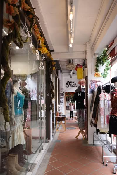 High-Traffic Ground Floor Retail Space at Haji Lane, Haji Lane, 421 sqft, Shop / Shophouse For Rent, by Kristy Ho, 500209628 - Exterior - CommercialGuru.com.sg