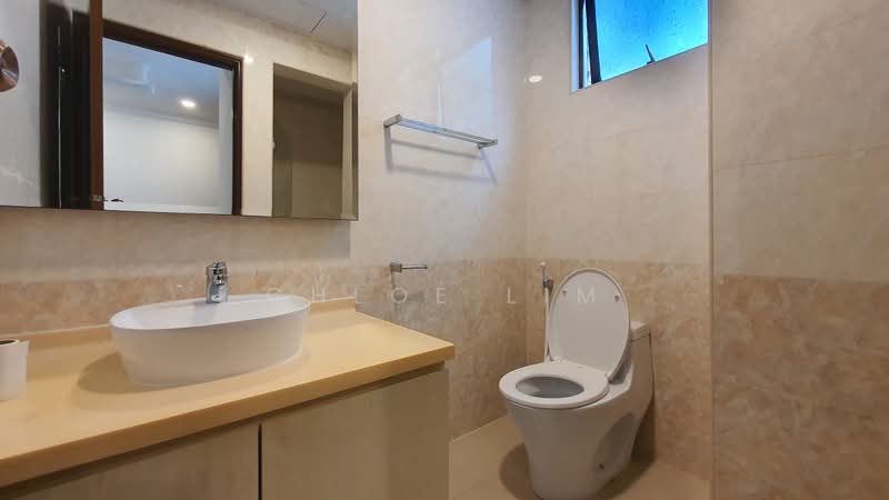 Springleaf Garden, Springleaf Road, 4 Bedrooms, 3,800 sqft, Semi-Detached House For Rent, by Chloe Lim, 500209637 - Bathroom - PropertyGuru.com.sg