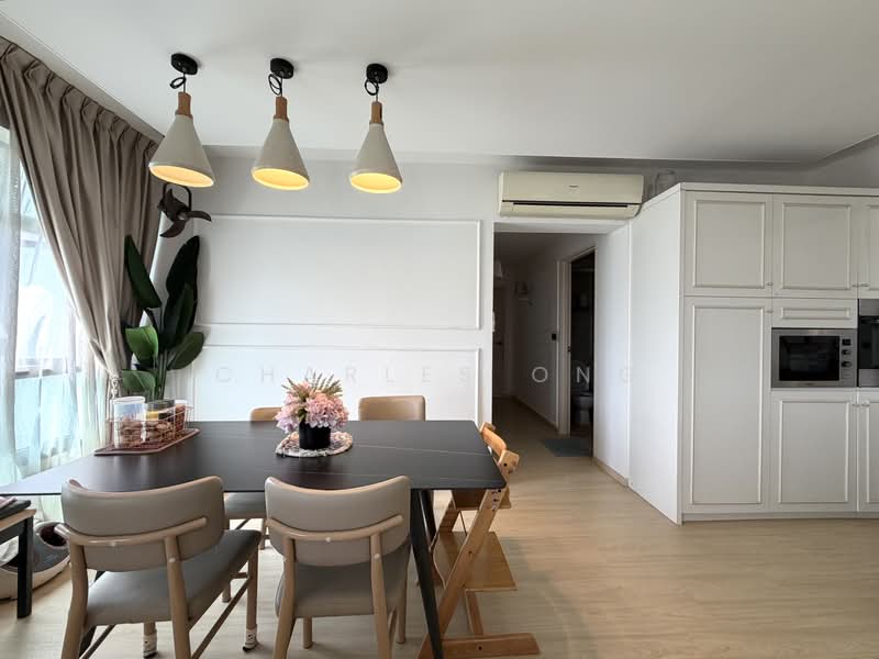 278A Compassvale Bow, 278A Compassvale Bow, 3 Bedrooms, 1,216 sqft, HDB Flat For Sale, by Charles Ong, 500209638 - Dining Room - PropertyGuru.com.sg