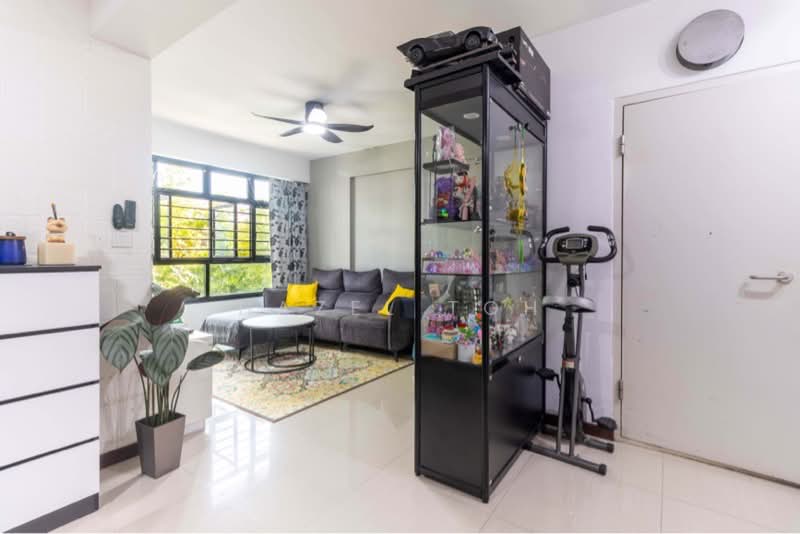 508B Yishun Avenue 4, 508B Yishun Avenue 4, 3 Bedrooms, 1,001 sqft, HDB Flat For Sale, by Hazel Toh, 500209641 - Living Room - PropertyGuru.com.sg