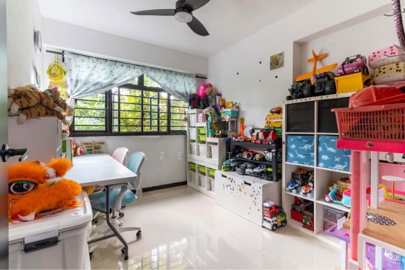 508B Yishun Avenue 4, 508B Yishun Avenue 4, 3 Bedrooms, 1,001 sqft, HDB Flat For Sale, by Hazel Toh, 500209641 - Study - PropertyGuru.com.sg