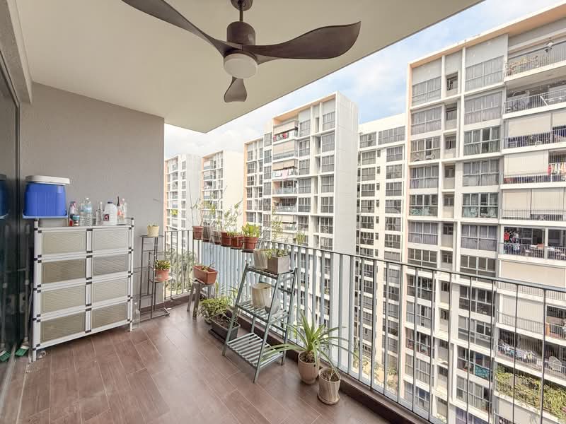 Twin Fountains, 19A Woodlands Avenue 6, 3 Bedrooms, 1,195 sqft, Executive Condominium For Sale, by Jonathan Yeo, 500209653 - Balcony - PropertyGuru.com.sg