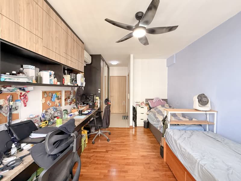 Twin Fountains, 19A Woodlands Avenue 6, 3 Bedrooms, 1,195 sqft, Executive Condominium For Sale, by Jonathan Yeo, 500209653 - Bedroom - PropertyGuru.com.sg