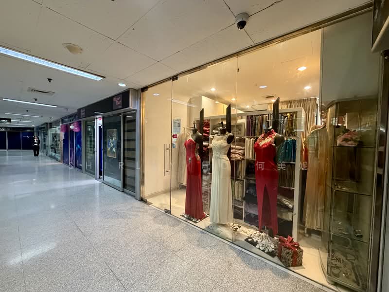 Far East Shopping Centre, 545 Orchard Road, 280 sqft, Other Retail For Rent, by Shirley Ho 何美妮, 500209657 - Exterior - CommercialGuru.com.sg
