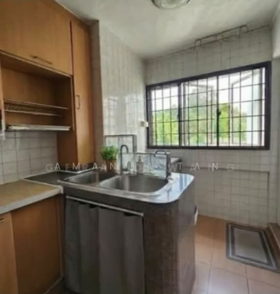 542 Bukit Batok Street 52, 542 Bukit Batok Street 52, 3 Bedrooms, 1,572 sqft, HDB Flat For Sale, by Amanda Tan, 500209659 - Kitchen - PropertyGuru.com.sg