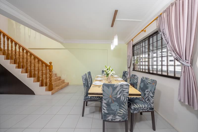 542 Bukit Batok Street 52, 542 Bukit Batok Street 52, Dairy Farm / Bukit Panjang / Choa Chu Kang, 3 Bedrooms, 1,572 sqft, HDB Flat For Sale, by Amanda Tan, 500209659 - Dining Room - PropertyGuru.com.sg