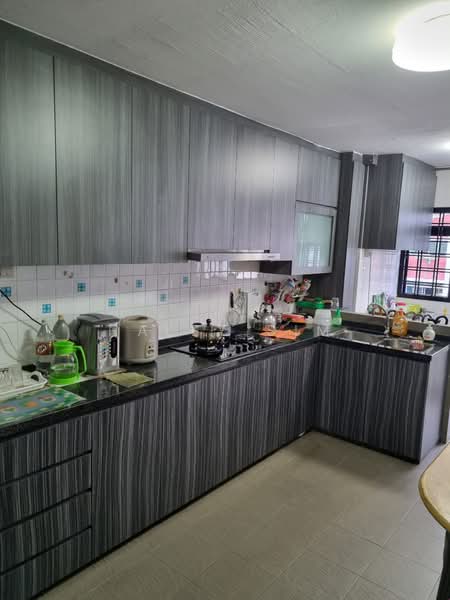 111 Serangoon North Avenue 1, 111 Serangoon North Avenue 1, Room Rental, 170 sqft, HDB Flat For Rent, by Haley Sim, 500209660 - Kitchen - PropertyGuru.com.sg