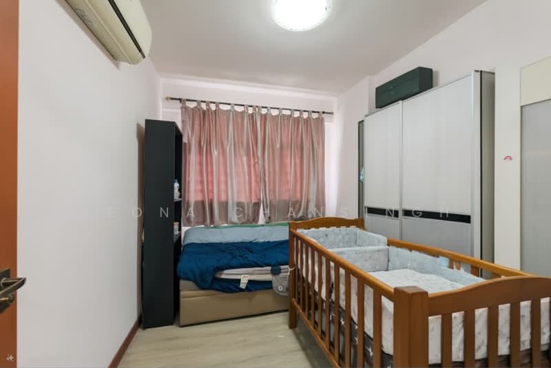 448B Sengkang West Way, 448B Sengkang West Way, 2 Bedrooms, 721 sqft, HDB Flat For Sale, by Leona Chansingh, 500209663 - Bedroom - PropertyGuru.com.sg
