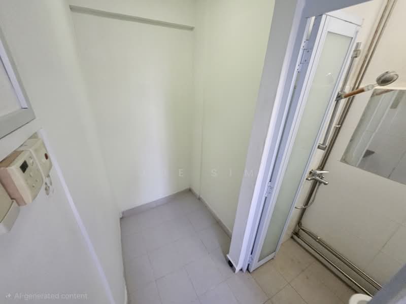 Kim Sia Court, 1 Jalan Jintan, 3 Bedrooms, 1,420 sqft, Apartment For Rent, by Joe Sim, 500209665 - Helper's room with attached Bathroom - PropertyGuru.com.sg