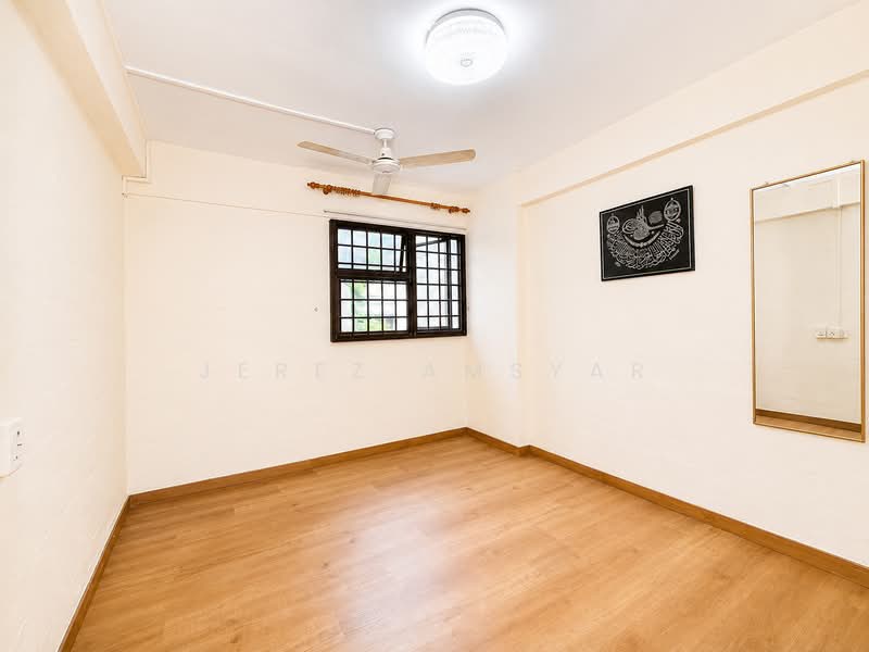 30 Marine Crescent, 30 Marine Crescent, 2 Bedrooms, 810 sqft, HDB Flat For Sale, by Jerez Amsyar, 500209666 - PropertyGuru.com.sg