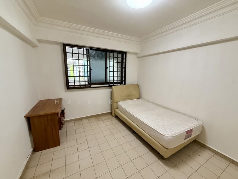855 Woodlands Street 83, 855 Woodlands Street 83, 3 Bedrooms, 904 sqft, HDB Flat For Sale, by Hulbert Teng, 500209672 - Bedroom - PropertyGuru.com.sg
