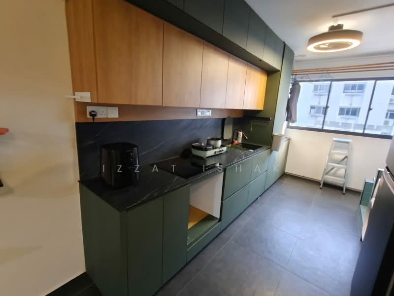 408 Yishun Avenue 6, 408 Yishun Avenue 6, 3 Bedrooms, 904 sqft, HDB Flat For Sale, by Izzat Ishak, 500209678 - Kitchen - PropertyGuru.com.sg