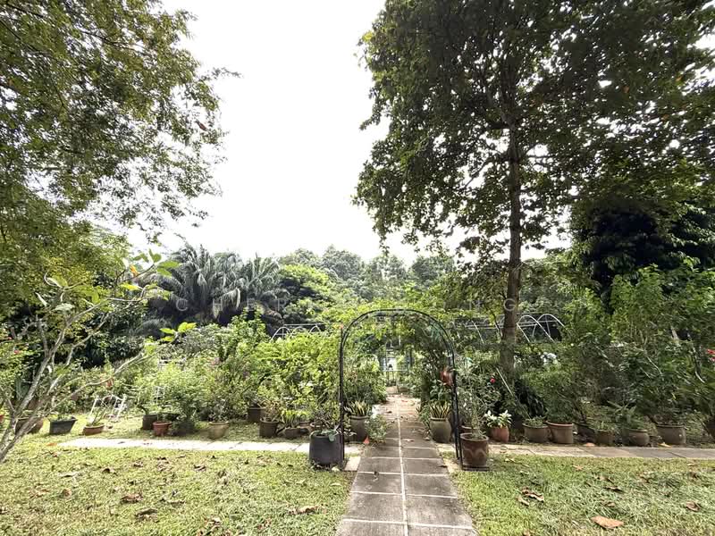 118 Clementi Street 13, 118 Clementi Street 13, 3 Bedrooms, 1,119 sqft, HDB Flat For Sale, by Cherie Wong, 500209679 - Garden - PropertyGuru.com.sg