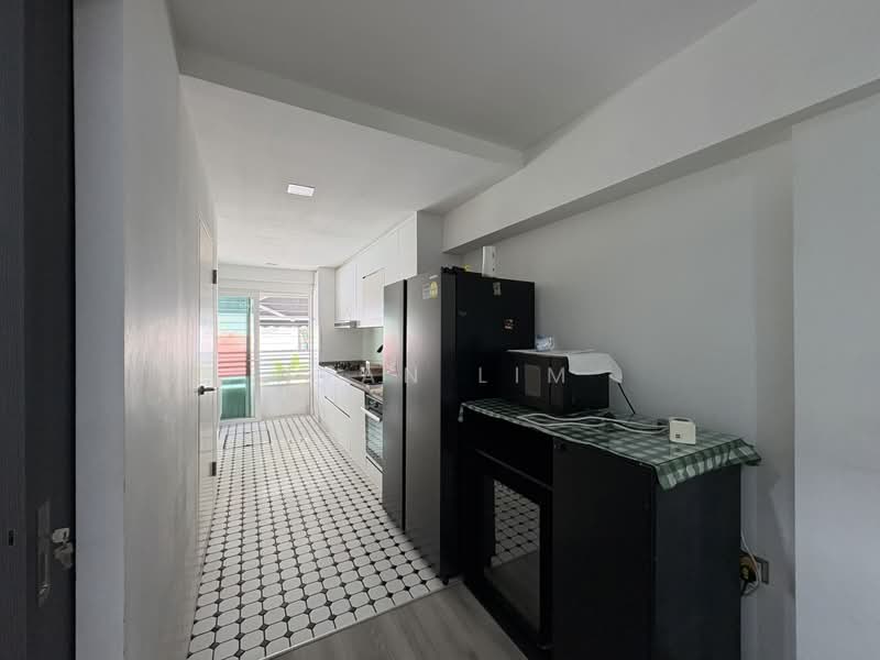 Joo Chiat Place Shophouse, , 4 Bedrooms, 3,380 sqft, Conservation House For Rent, by Ivan Lim, 500209682 - Kitchen - PropertyGuru.com.sg
