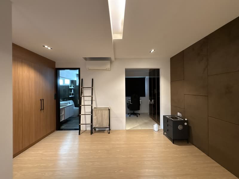 Joo Chiat Place Shophouse, , 4 Bedrooms, 3,380 sqft, Conservation House For Rent, by Ivan Lim, 500209682 - Master Bedroom - PropertyGuru.com.sg