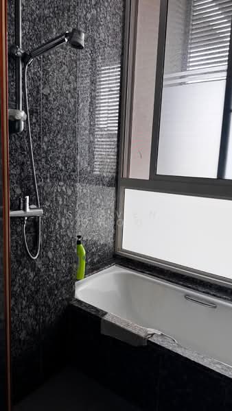 The Springside, Springside Walk, Room Rental, 130 sqft, Terraced House For Rent, by Steven Choo, 500209687 - Bathroom - PropertyGuru.com.sg
