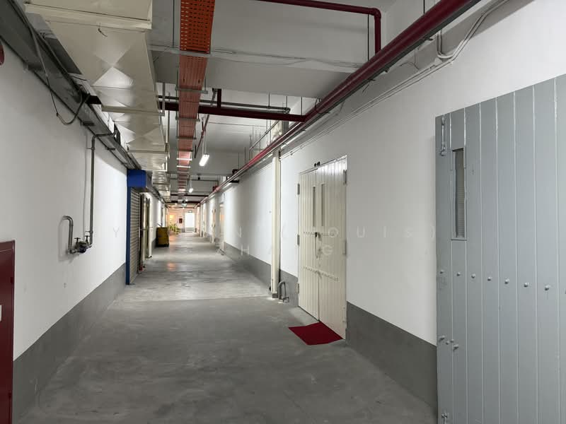 Yi Guang Factory Building, 180 Paya Lebar Road, 250 sqft, Light Industrial (B1) For Rent, by Yi Ran (Louis) Zhang, 500209691 - Corridor - CommercialGuru.com.sg