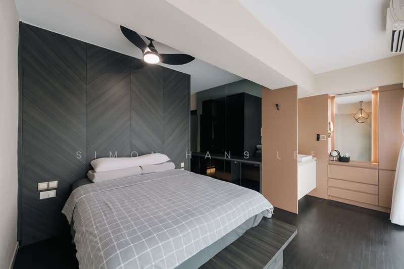 106 Jalan Rajah, 106 Jalan Rajah, 4 Bedrooms, 1,721 sqft, HDB Flat For Sale, by Simon Hans Lee, 500209692 - Master Bedroom - PropertyGuru.com.sg