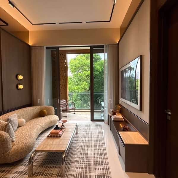Parksuites, 18 Holland Grove Road, 1 Bedroom, 624 sqft, Condominium For Sale, by Elise Hong, 500209699 - Living Room - PropertyGuru.com.sg