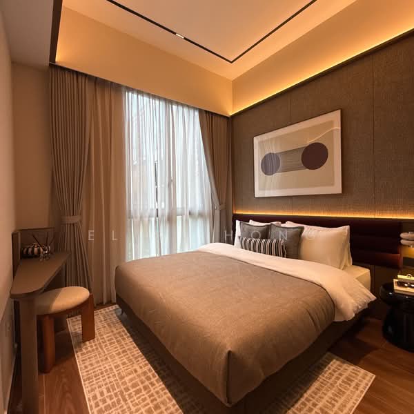 Parksuites, 18 Holland Grove Road, 1 Bedroom, 624 sqft, Condominium For Sale, by Elise Hong, 500209699 - Bedroom - PropertyGuru.com.sg