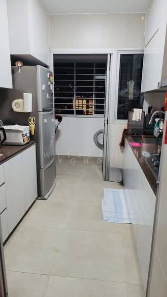 131D Tengah Garden Avenue, 131D Tengah Garden Avenue, Room Rental, 200 sqft, HDB Flat For Rent, by William Yong, 500209705 - Kitchen - PropertyGuru.com.sg
