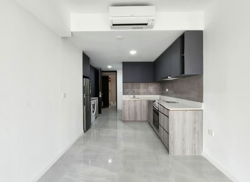 Riverfront Residences, 53 Hougang Avenue 7, 2 Bedrooms, 721 sqft, Condominium For Sale, by Alvin Lim Yi Cheng, 500209742 - Kitchen - PropertyGuru.com.sg