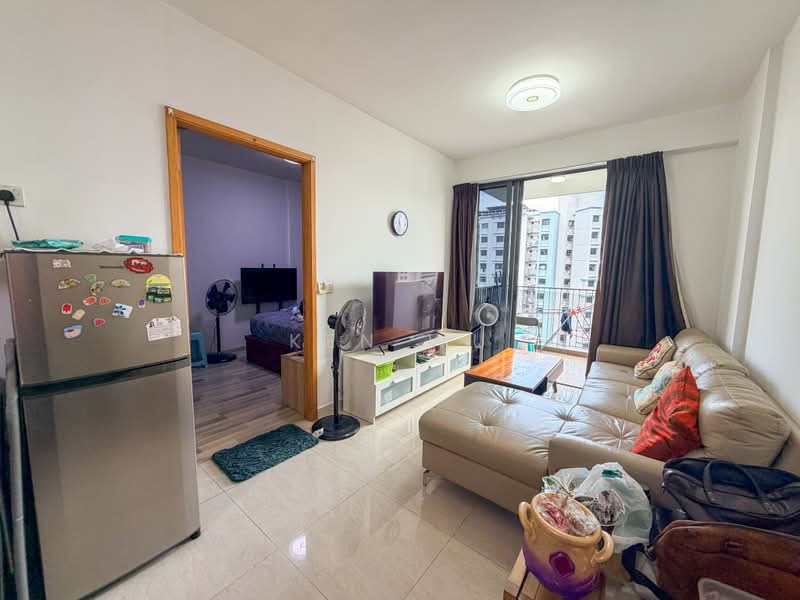 La Fiesta, 60 Sengkang Square, 1 Bedroom, 452 sqft, Condominium For Rent, by Ken Wu, 500209744 - Living Room - PropertyGuru.com.sg
