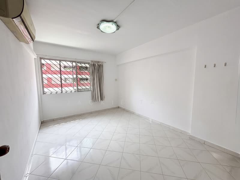 12 Toh Yi Drive, 12 Toh Yi Drive, 3 Bedrooms, 1,119 sqft, HDB Flat For Sale, by JACKIE TAN, 500209746 - Common room  - PropertyGuru.com.sg