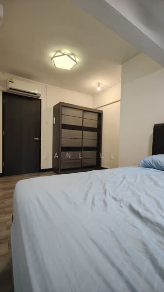 Pine Grove, 1P Pine Grove, Room Rental, 245 sqft, Condominium For Rent, by Jane Ee, 500209749 - Bedroom - PropertyGuru.com.sg