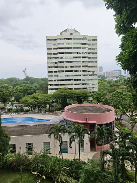 Pine Grove, 1P Pine Grove, Room Rental, 245 sqft, Condominium For Rent, by Jane Ee, 500209749 - Exterior - PropertyGuru.com.sg