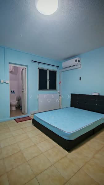 925 Jurong West Street 92, 925 Jurong West Street 92, 3 Bedrooms, 1,109 sqft, HDB Flat For Sale, by Vernon Low, 500209750 - Bedroom - PropertyGuru.com.sg