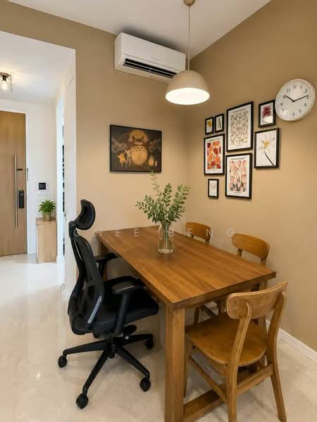 Skies Miltonia, 23 Miltonia Close, 2 Bedrooms, 721 sqft, Condominium For Sale, by Chee Beng, 500209763 - Dining Room - PropertyGuru.com.sg