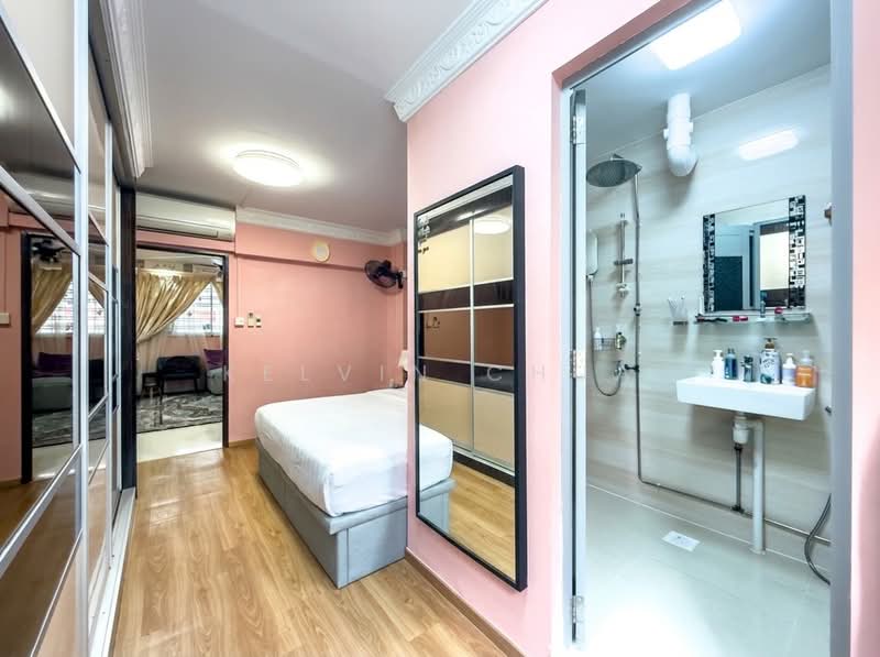 234 Choa Chu Kang Central, 234 Choa Chu Kang Central, 3 Bedrooms, 1,119 sqft, HDB Flat For Sale, by Kelvin Chua, 500209764 - Master Bedroom - PropertyGuru.com.sg