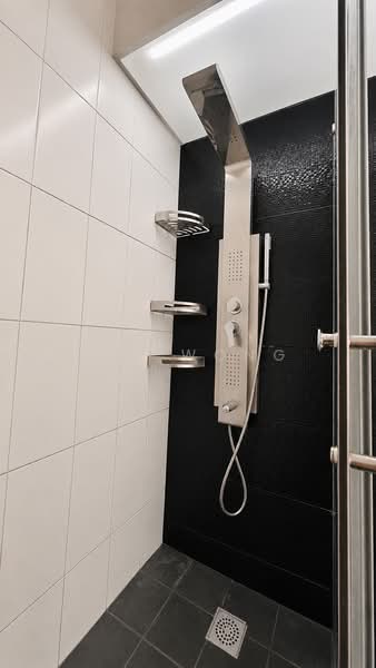 314B Punggol Way, 314B Punggol Way, 3 Bedrooms, 1,001 sqft, HDB Flat For Rent, by Ben Wong, 500209765 - Bathroom - PropertyGuru.com.sg