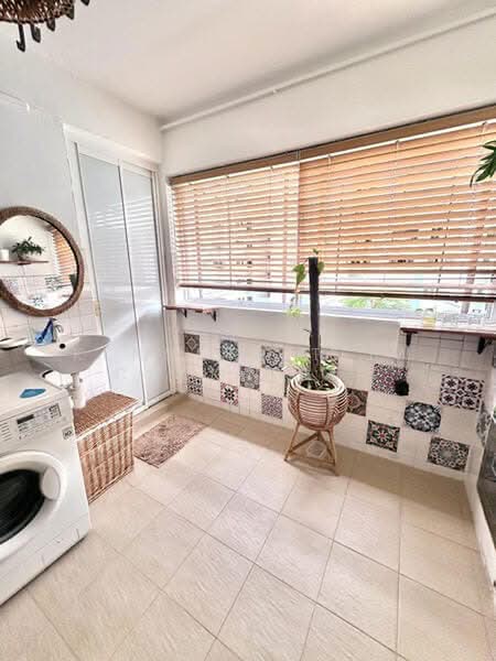 621 Ang Mo Kio Avenue 9, 621 Ang Mo Kio Avenue 9, 2 Bedrooms, 732 sqft, HDB Flat For Sale, by Kenneth Teiw Choon Lin, 500209768 - Balcony - PropertyGuru.com.sg