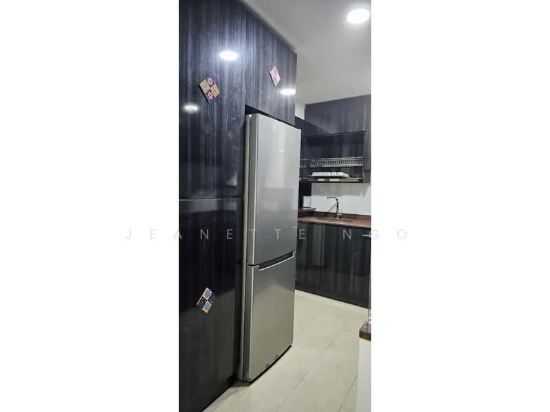 Riversails, 8 Upper Serangoon Crescent, 3 Bedrooms, 1,109 sqft, Condominium For Rent, by Jeanette Ngo, 500209771 - Kitchen - PropertyGuru.com.sg