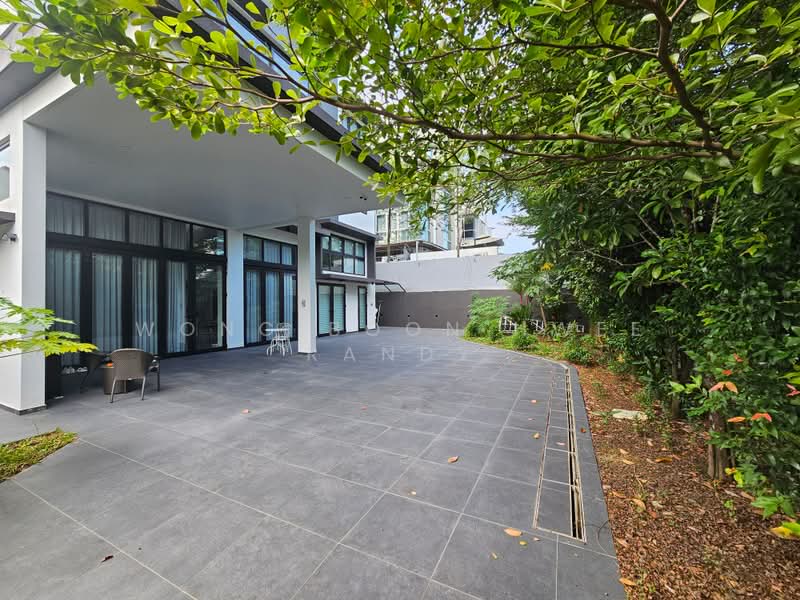 Dechated house in Surin Avenue / Charlton Road, Surin Avenue, Charlton Road, 7 Bedrooms, 9,699 sqft, Detached House For Sale, by Wong Boon Hwee Randy, 500209778 - Exterior - PropertyGuru.com.sg
