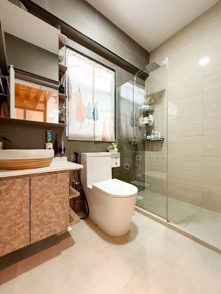 801C Keat Hong Close, 801C Keat Hong Close, 3 Bedrooms, 990 sqft, HDB Flat For Sale, by Kerene Ong Zhi Qi, 500209779 - Bathroom - PropertyGuru.com.sg