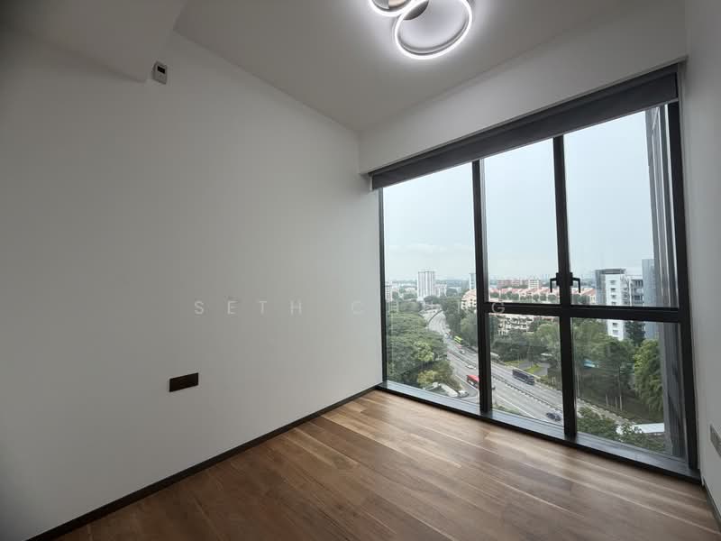 28 Leedon Heights photo 3
