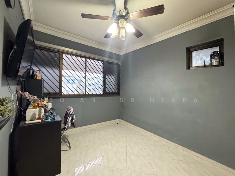 861 Tampines Avenue 5, 861 Tampines Avenue 5, 4 Bedrooms, 1,313 sqft, HDB Flat For Sale, by Risdian Isbintara, 500209785 - Interior - PropertyGuru.com.sg