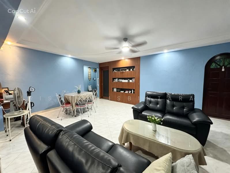 861 Tampines Avenue 5, 861 Tampines Avenue 5, 4 Bedrooms, 1,313 sqft, HDB Flat For Sale, by Risdian Isbintara, 500209785 - Living Room - PropertyGuru.com.sg