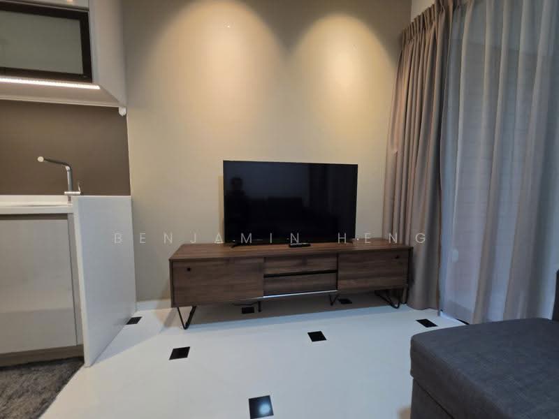 Sophia Hills, 9 Mount Sophia, Orchard / River Valley, 1 Bedroom, 480 sqft, Condominium For Rent, by Benjamin Heng, 500209792 - Living Room - PropertyGuru.com.sg
