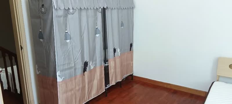 658831, , Room Rental, 200 sqft, Semi-Detached House For Rent, by Alvin Tay, 500209803 - Bedroom - PropertyGuru.com.sg