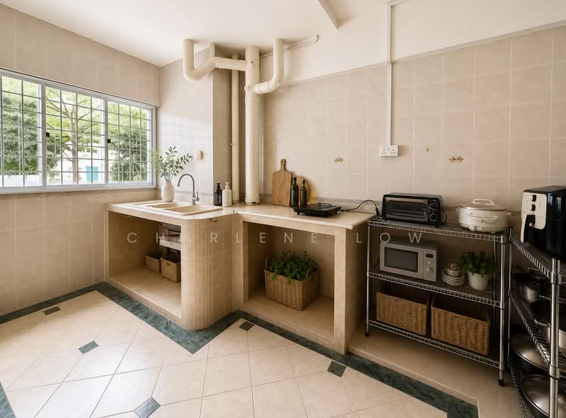 340 Jurong East Avenue 1, 340 Jurong East Avenue 1, 4 Bedrooms, 1,506 sqft, HDB Flat For Sale, by Charlene Low, 500209810 - Kitchen - PropertyGuru.com.sg