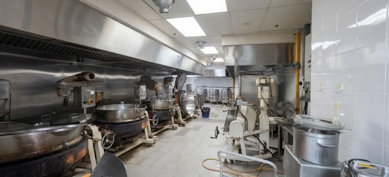 KA Foodlink, 171 Kampong Ampat, 9,278 sqft, Light Industrial (B1) For Rent, by Ken Cai, 500209818 - Kitchen - CommercialGuru.com.sg