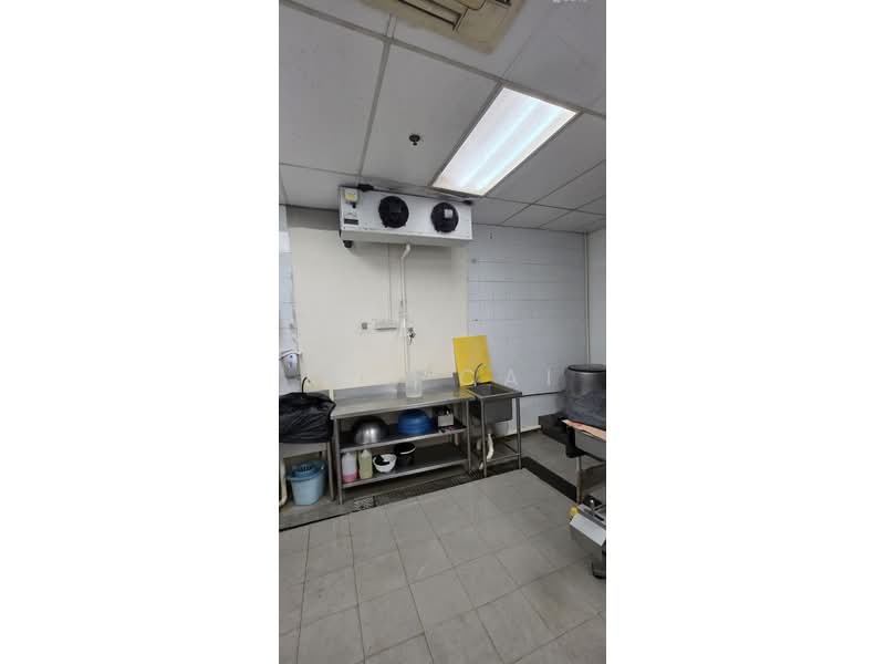 KA Foodlink, 171 Kampong Ampat, 9,278 sqft, Light Industrial (B1) For Rent, by Ken Cai, 500209818 - Kitchen - CommercialGuru.com.sg